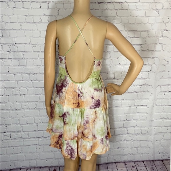 Tie dye criss cross low cut back dress - Picture 5 of 5